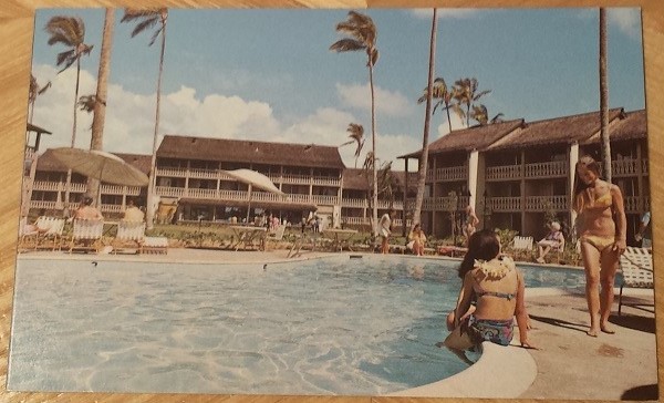 Islander Inns Poolside View Nani Lii Hawaiian Postcard